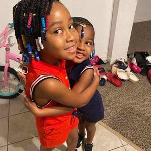 Meet your Posher, Jame